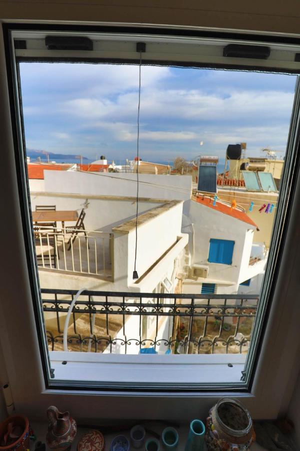 Ravi Boutique Home - 1 Minute Walk From Beach Каливес Екстериор снимка