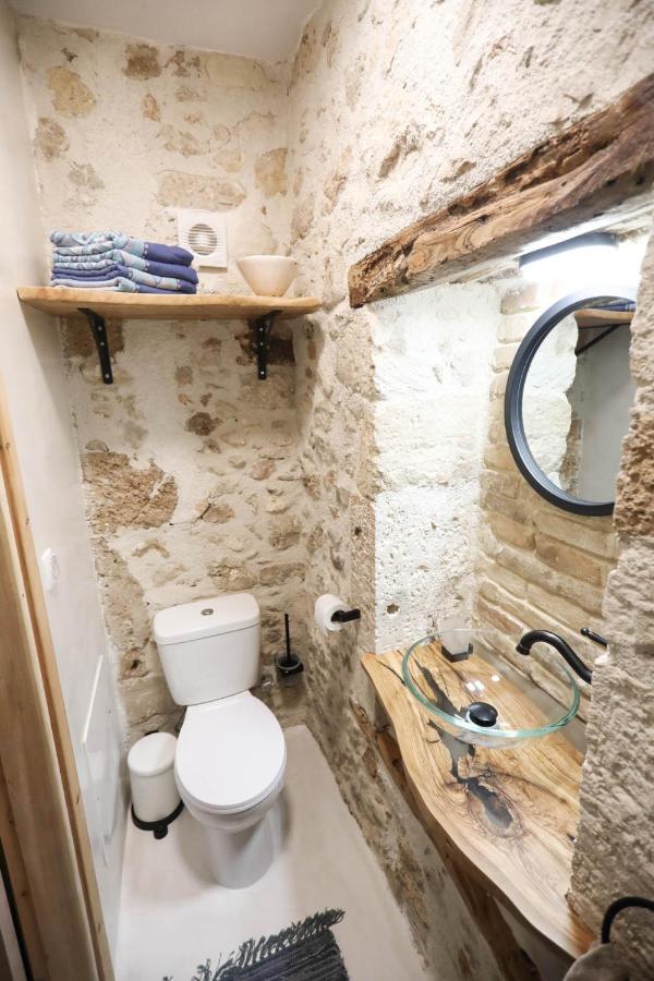 Ravi Boutique Home - 1 Minute Walk From Beach Каливес Екстериор снимка