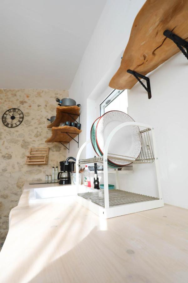 Ravi Boutique Home - 1 Minute Walk From Beach Каливес Екстериор снимка