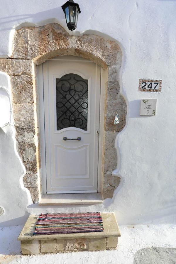 Ravi Boutique Home - 1 Minute Walk From Beach Каливес Екстериор снимка